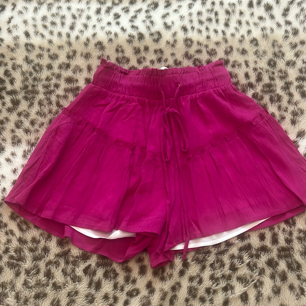NWT Mixology double layered pink shorts